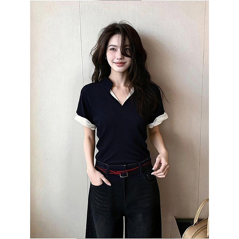 Black V-Neck Short-Sleeve T-Shirt for Women, Summer 2026 New Style, Korean-Style Beautiful Top for Summer Ootd Outfits