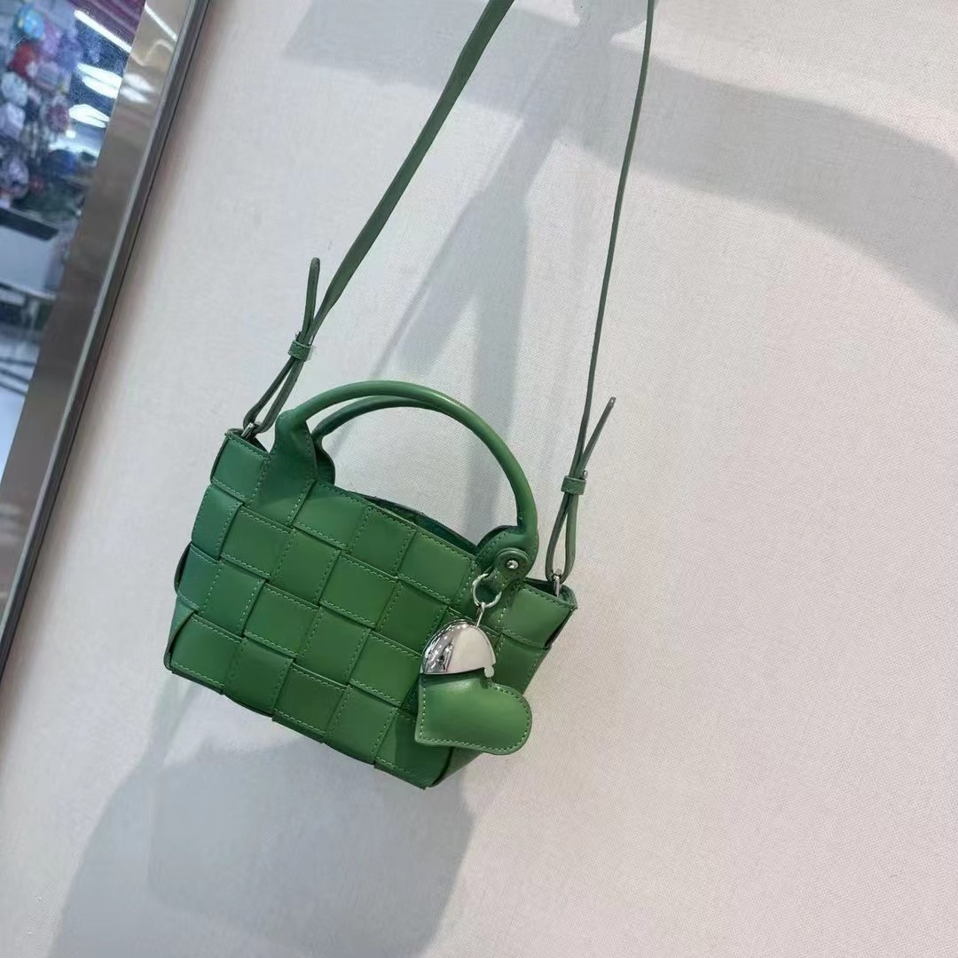 Túi đeo chéo nữ dáng vuông phong cách Hàn Quốc vintage — xanh lá cây