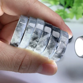 翡翠其他饰品;翡翠项饰;翡翠手饰