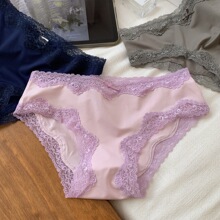 C•T•8 欧美风轻奢无痕奶皮内裤女中腰舒适蕾丝边透气棉裆女内裤