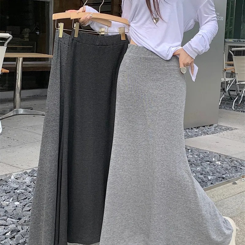 Solid Color High Waist Hip Fishtail Skirt Women's Early Autumn 2025 New Elegant Casual Fashion Slim-fit Long Skirt