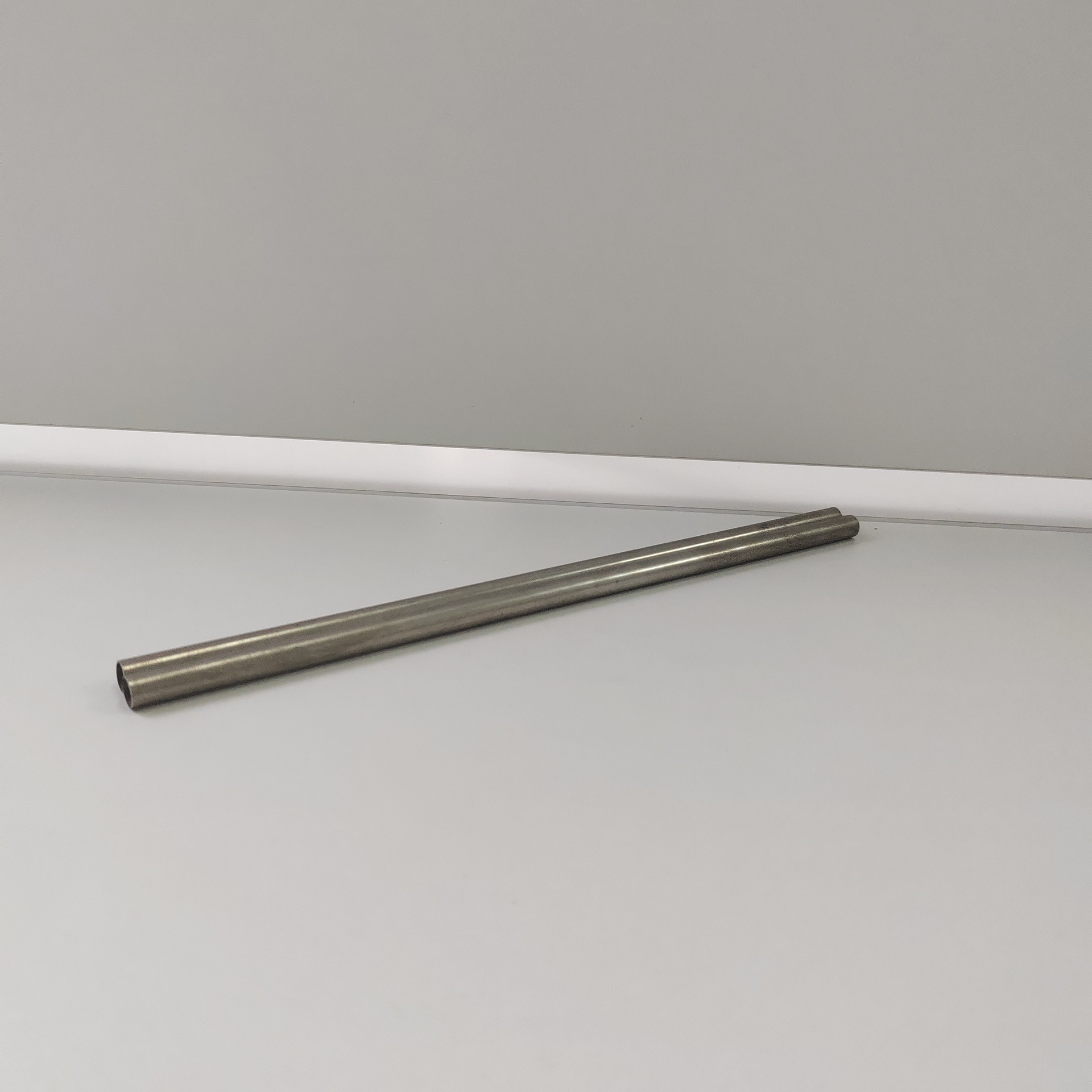 家批发锈钢业无缝管精扎管光亮退火管钢管耐高温业管锈钢管