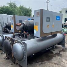 二手商用节能螺杆式环保工业冷水机养殖大棚供暖机组水源热泵批发