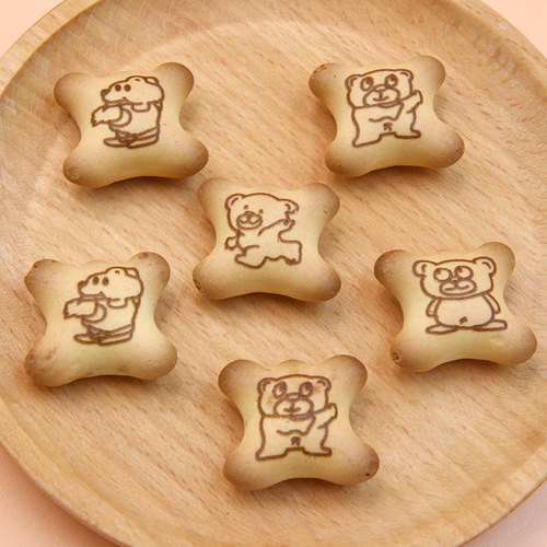 MABA bear-filled biscuits chocolate milk flavor strawberry white peach flavor sandwich biscuits snack snack box