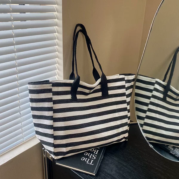 Women's Commuting Canvas Bag 2026 New Trendy Stylish Textured Handbag Striped Large Capacity Commuting Tote Bag