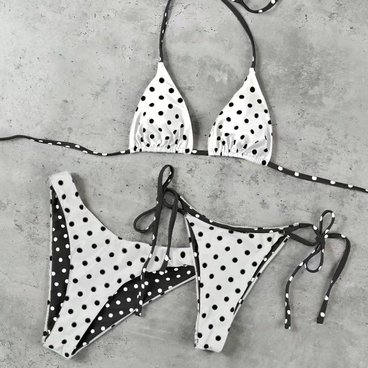 New Popular Women's Three-Piece Set with Multi-Colored Polka Dot Triangle Bag, Tie-Up Bikini, Sexy Double Waistband, Beach Vacation