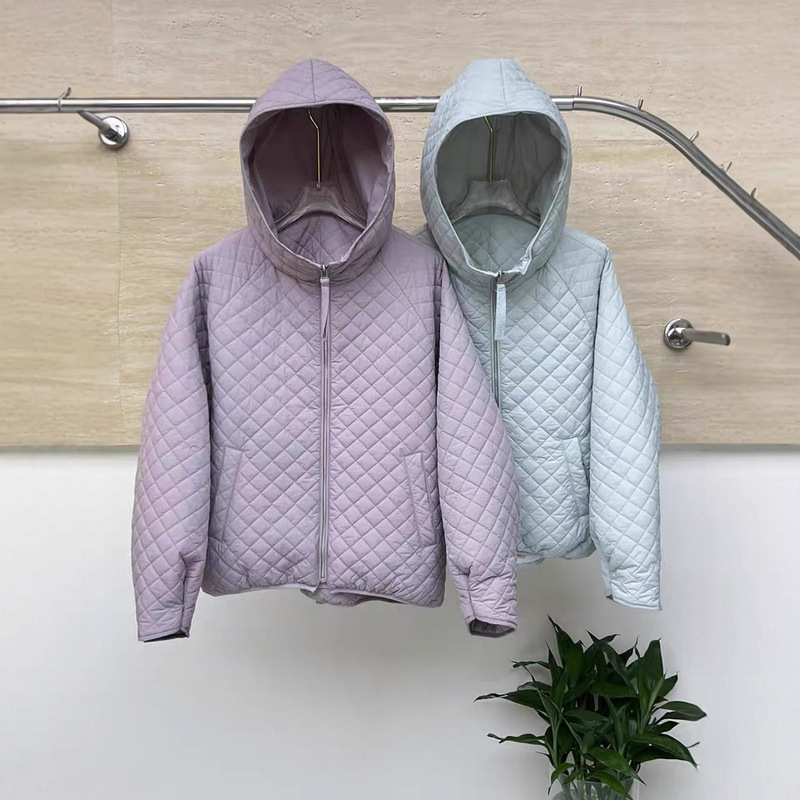 Unique and Super Nice-Looking Lightweight Quilted Hooded down Jacket for Women Autumn and Winter 2025 New Loose White Jacket Top Unique and Super Nice-Looking Lightweight Quilted Hooded down Jacket for Women Autumn and Winter 2025 New Loose White Jacket Top