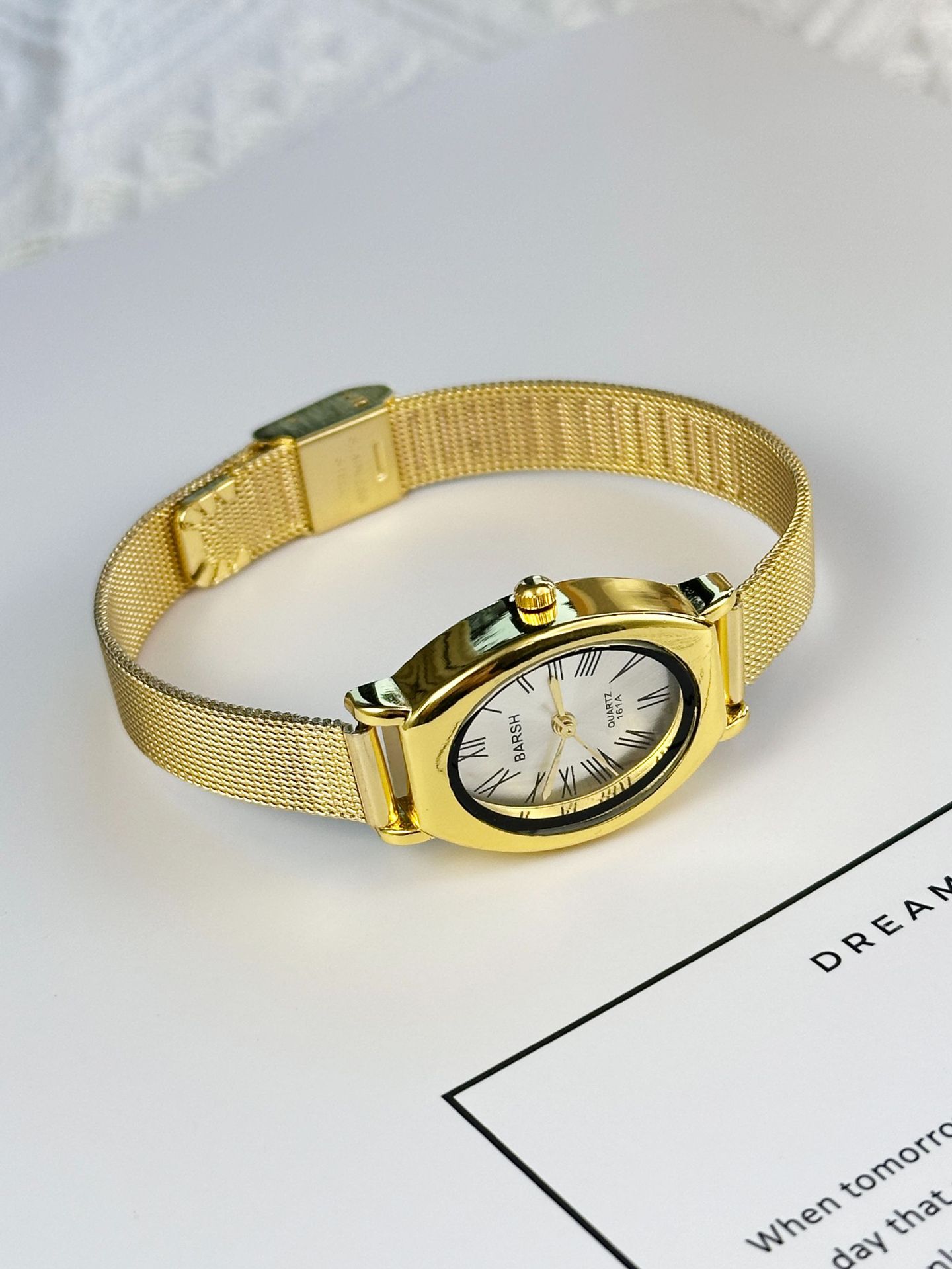 85g Weight Ordinary Glass Mirror Material Alloy Strap Material Watch Classification Pointer, Number Display Type Concealed Buckle Buckle Style Oval Dial Shape Weekend, Learning, Daily Occasion Quartz Movement Geometric Pattern All Seasons Season Women's Gender Casual, Modern Style Style Casual Modern Style Geometric Concealed Buckle Quartz Watch 9