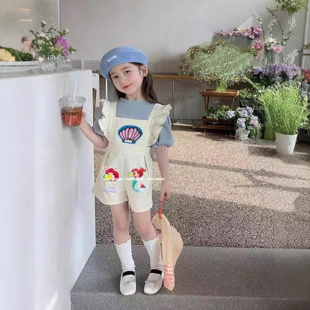 女童韩系ins新品套装2025网红洋气卡通印花背带裤+夏季短袖打底衫