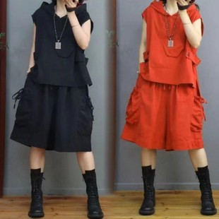 Fashion Casual suit Women's Summer New Loose Overalls Five-point Wide-leg Pants Hooded Vest Two-piece Set Trendy Ins