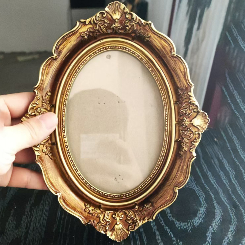 European Carved Classical Resin Photo Frame Oval Old Picture Frame Can Be Hung on the Wall 6inch Photo Frame Retro Old