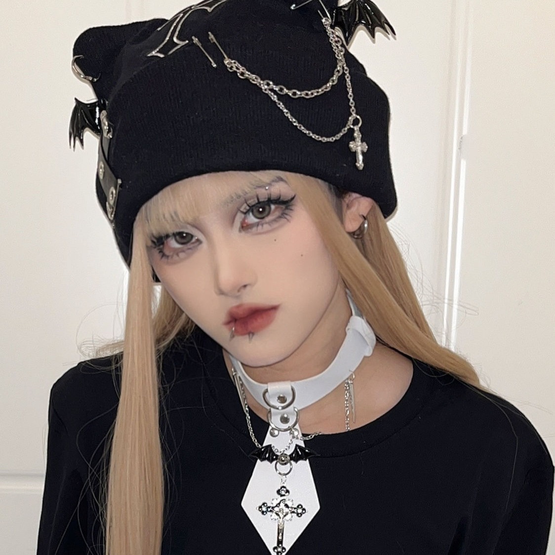 Subcultura punk original sombrero de orejas de gato cadena cruzada sombrero de lana de otoño y invierno caliente sombrero de orejas de gato abi