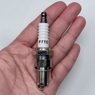 Cross-Border F7Tc Micro-Tiller Gasoline Engine F5Tc Universal Spark Plug Engine 168/188 Spark Plug Nozzle