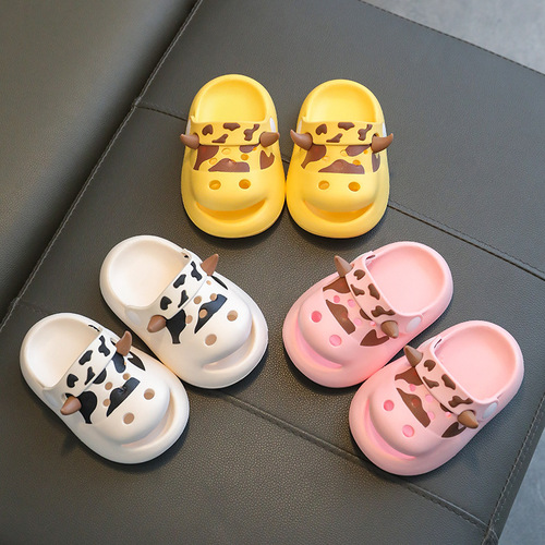 Children's slippers summer infants and toddlers cartoon milk clogs boys and girls home indoor non-slip baby slippers