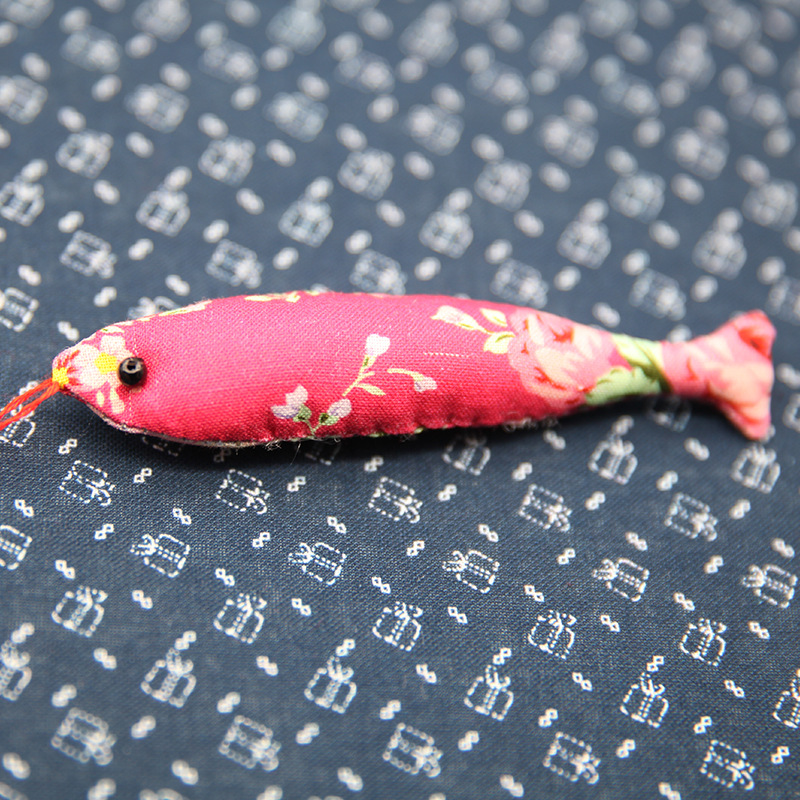 Patchwork estilo antiguo pescado coche colgante bolsa joyería suéter cadena bordado decorativo hecho a mano DIY llavero colgante