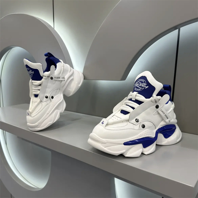 Herrenschuhe im neuen Stil, Oldtimer-Mode, Sommerschuhe in großen Größen, trendige Markenschuhe, grenzüberschreitende Direktlieferung, europäische Herrenschuhe_voghion.com