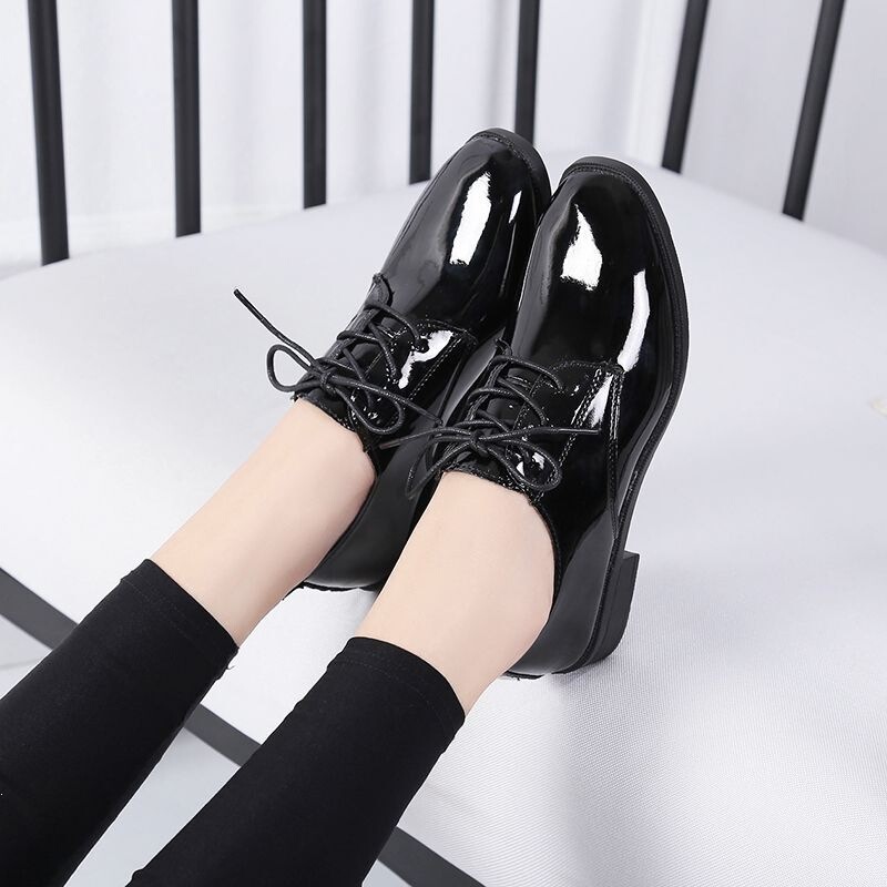 Women's small leather shoes 2026 spring/autumn Korean style chunky heel lace-up square toe non-slip versatile comfortable soft sole single shoes for women Women's small leather shoes 2026 spring/autumn Korean style chunky heel lace-up square toe non-slip versatile comfortable soft sole single shoes for women
