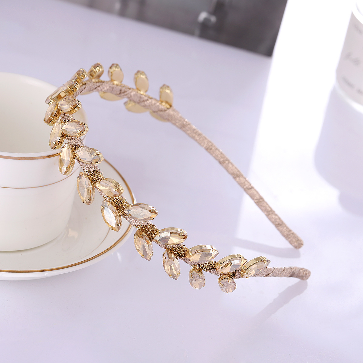 Corea del Sur joya flash diamante rama de olivo hojas mano-enrollado oro seda cristal diadema pelo presionando accesorios para el cabello banda para el cabello para las mujeres