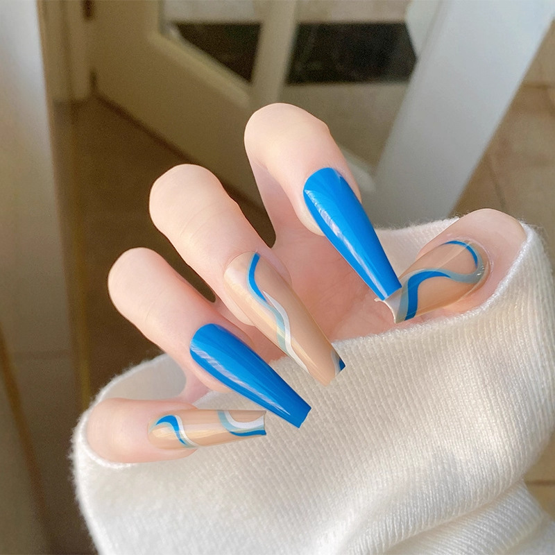 European and American Popular Blue and Brown Artistic Curve Manicure, Personalized Fashion Style Wearable Nails, 24 Pieces of Fake Nail Patches