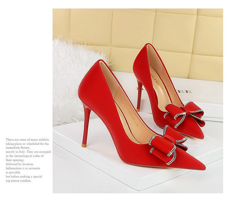 High Heels Stiletto High Heels Damenschuhe flacher Schnitt Pointe Strass Bogen Einzelschuh Damen_voghion.com