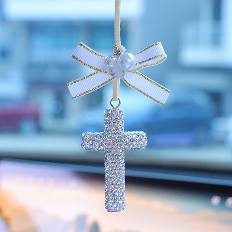 Cross-border personalized car interior pendant for men and women, rearview mirror decoration, diamond-encrusted cross, high-end car fashion accessory gift