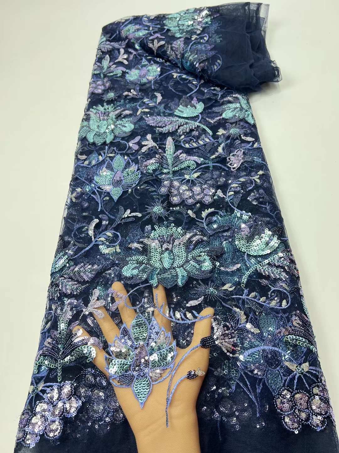 Teñido de punto flor grande suave malla fina encaje europeo y americano fishtail vestido noche lentejuelas tela JX2446