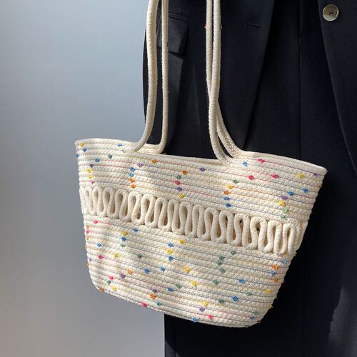 Shoulder bag with hollow cotton wire weaving, new summer large capacity French grass woven bag, beach vacation sand bag for women