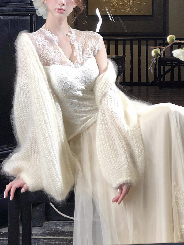 【Sakura Fubuki】Desirable V-Neck Padded Top, Mesh Skirt, Cardigan Three-Piece Set, Lace Women's Inner Wear Series