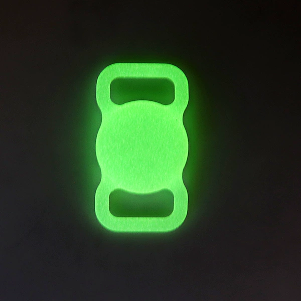 Luminous green