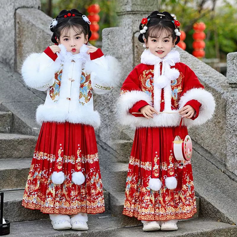 儿童汉服秋冬款新款明制过年服古风汉服儿童拜年服古装加厚唐装