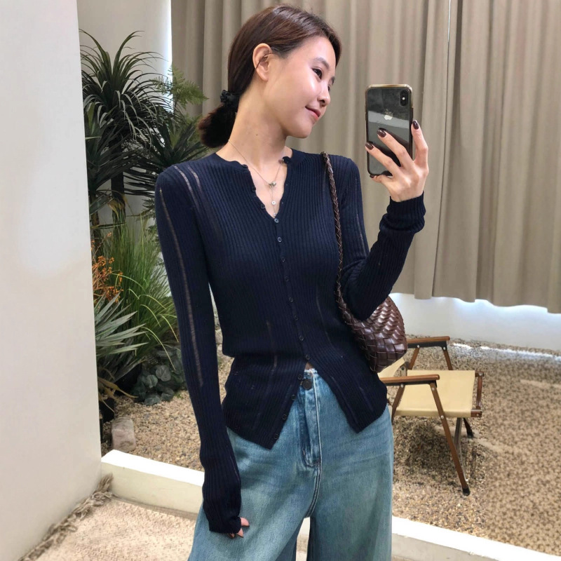 早秋破洞长袖针织衫女气质显瘦高级感2025新款秋季穿搭打底衫上衣|undefined