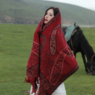 Casual retro fashion personalized cashew jacquard pullover long beard cloak outdoor comfortable warm breathable outer shawl