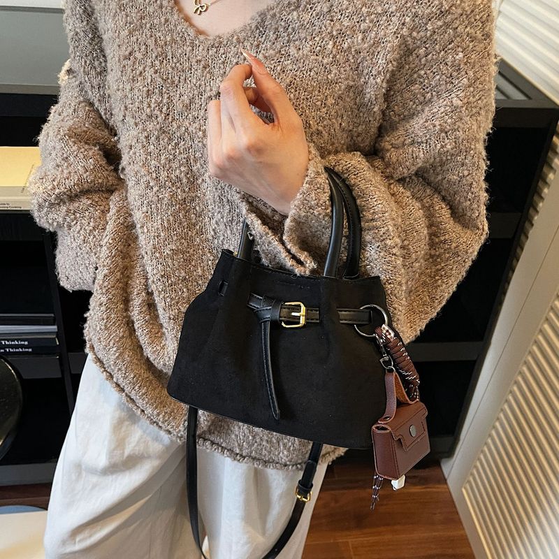 复古菜篮子小包包女2025新款时尚麂皮绒手拎水桶包秋冬质感斜挎包|undefined
