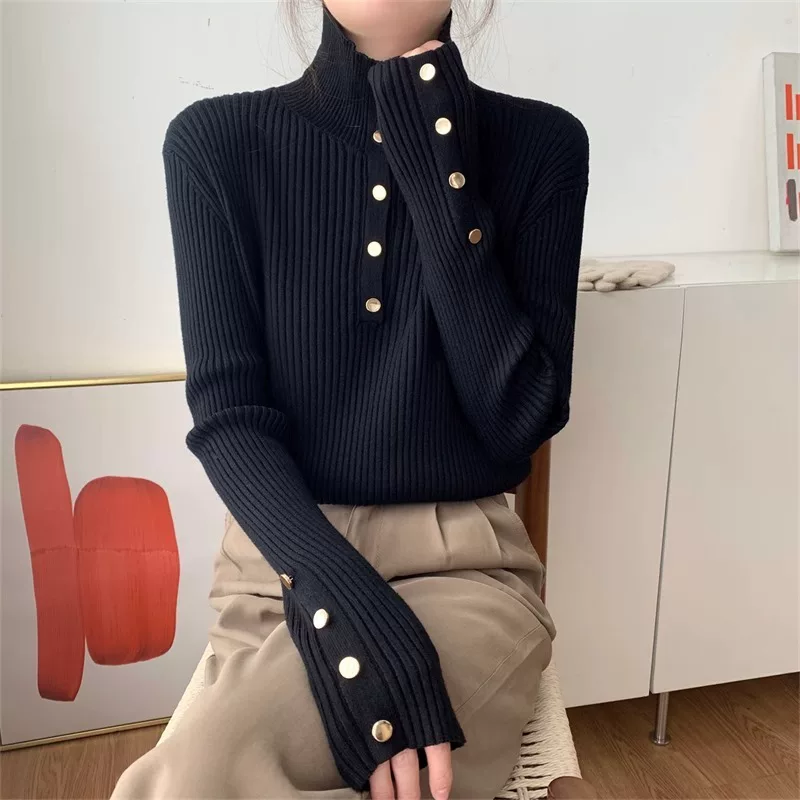 Small design body-friendly autumn knitted sweater, high collar, loose fit