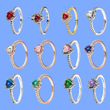 �羳�����˼Ҷ������~�Wҫ�tɫ֮�Ľ�ָ���ķ��õ����ɫ����Ů