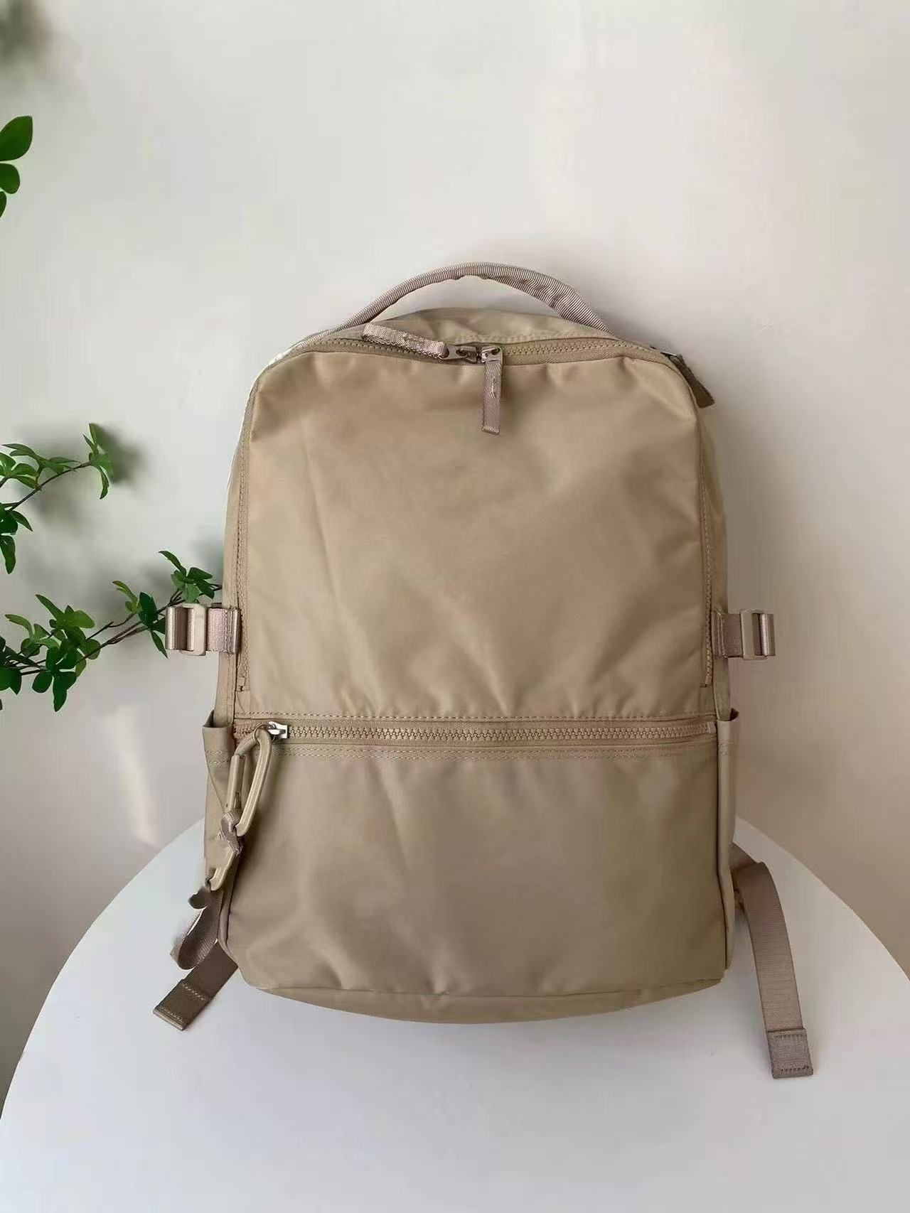 卡其色 / 旧22L