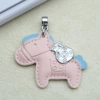 Light pink horse with no oil edges + silver tweets