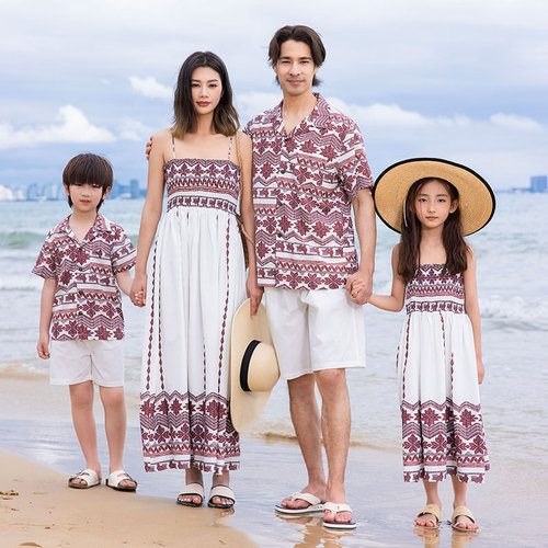 Special parent-child clothing, high-end summer clothing for a family of four, beach skirts, parent-child clothing, mother-daughter clothing, family clothing, bohemian