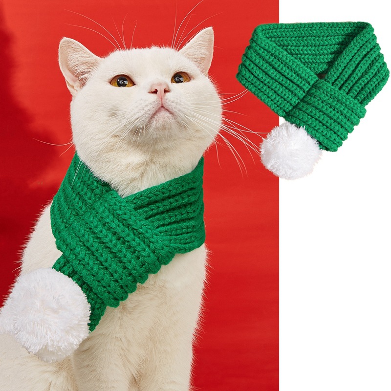 Simple Style Polyester Christmas New Year Solid Color Pet Scarf display picture 1