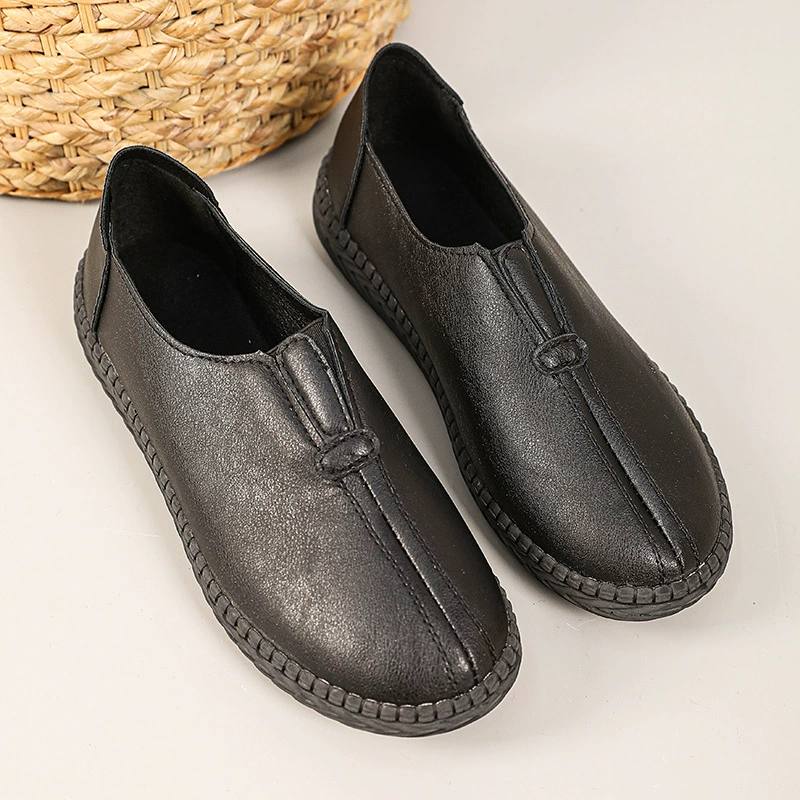 Comfortable shoes for mother, footwear for leather shoes, 2024 years, soft sole, for middle age