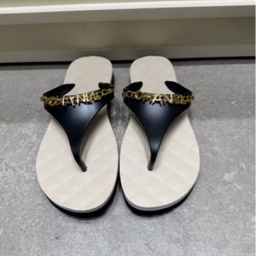 Beach summer flip flops, sandals, Chanel style