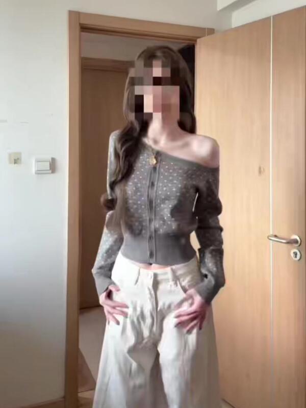 韩系灰色波点长袖针织开衫女早秋季辣妹修身显瘦内搭斜领露肩上衣|undefined