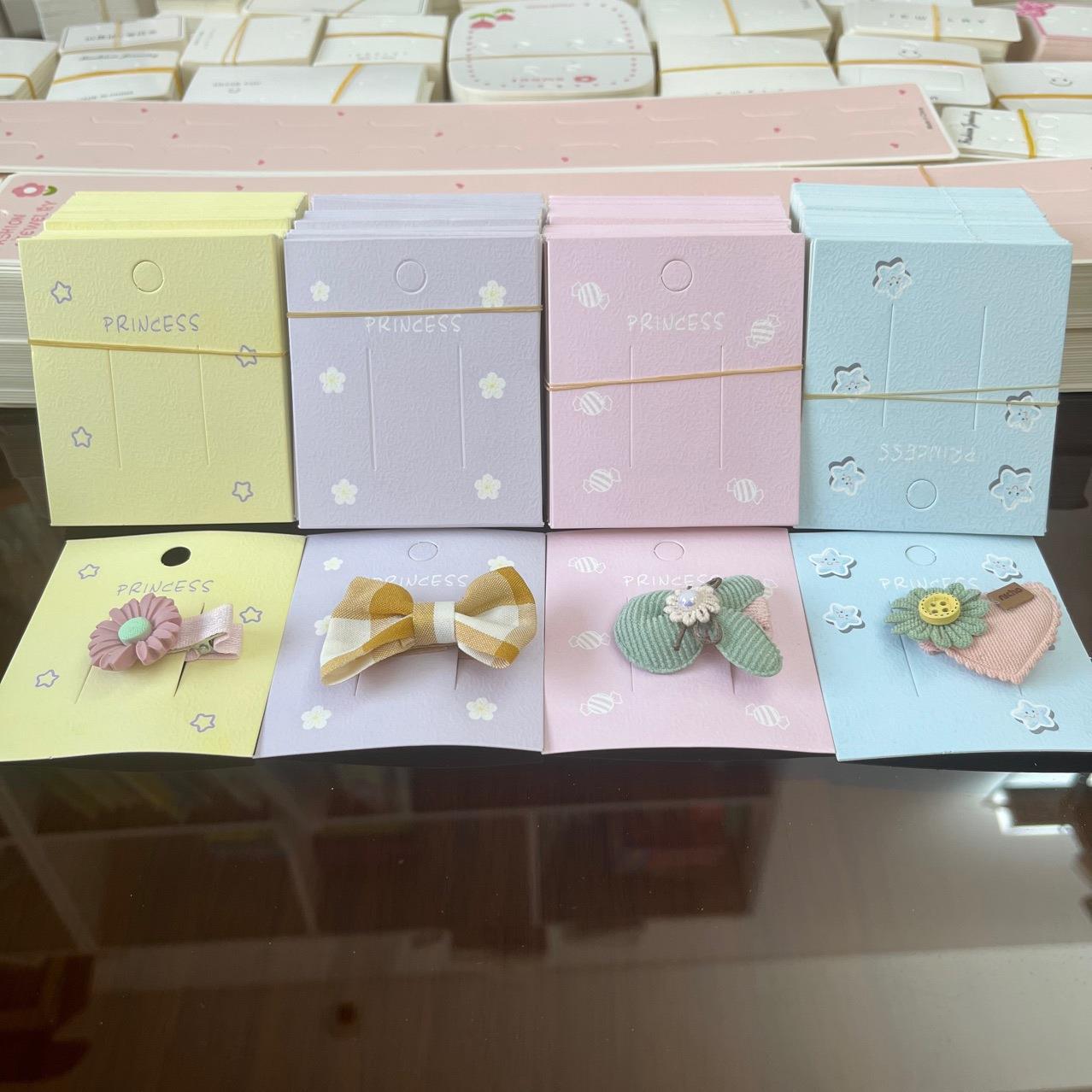 彩色发夹卡纸黄色粉色蓝色皮纹星星卡片发饰夹子糖果吊牌卡头批发