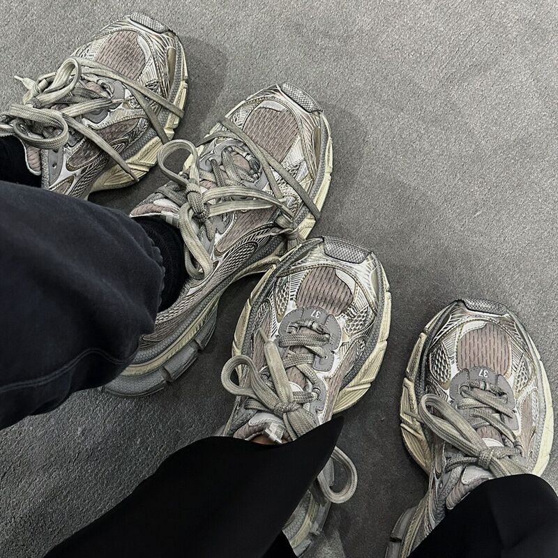 Putian Paris 3XL Thick-Soled Height-Increasing Dad Shoes for Women, Casual Versatile Couple's Sports Shoes for Men, Comfortable and Height-Enhancing