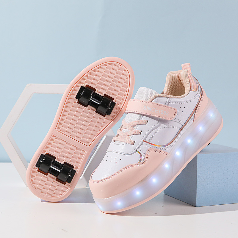 Student Version of Four-Wheel Heelys Shoes, Children's Rechargeable Skates, Girls' Deformed Flying Shoes, Cool Luminous Adult Sports Student Version of Four-Wheel Heelys Shoes, Children's Rechargeable Skates, Girls' Deformed Flying Shoes, Cool Luminous Adult Sports