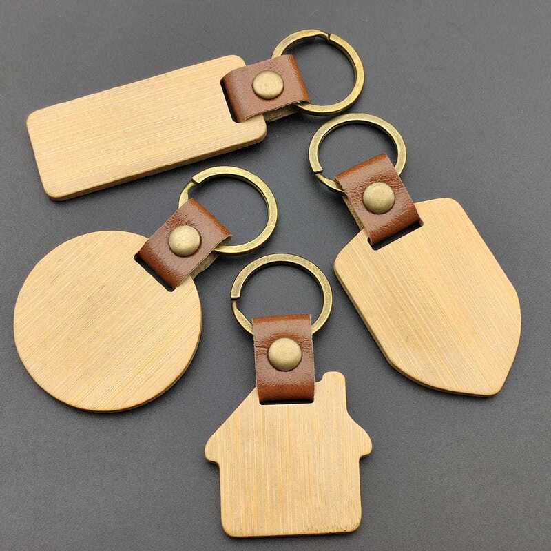 Factory direct solid wood wood key chain bamboo wood key chain rectangular round house shaped shield wholesale