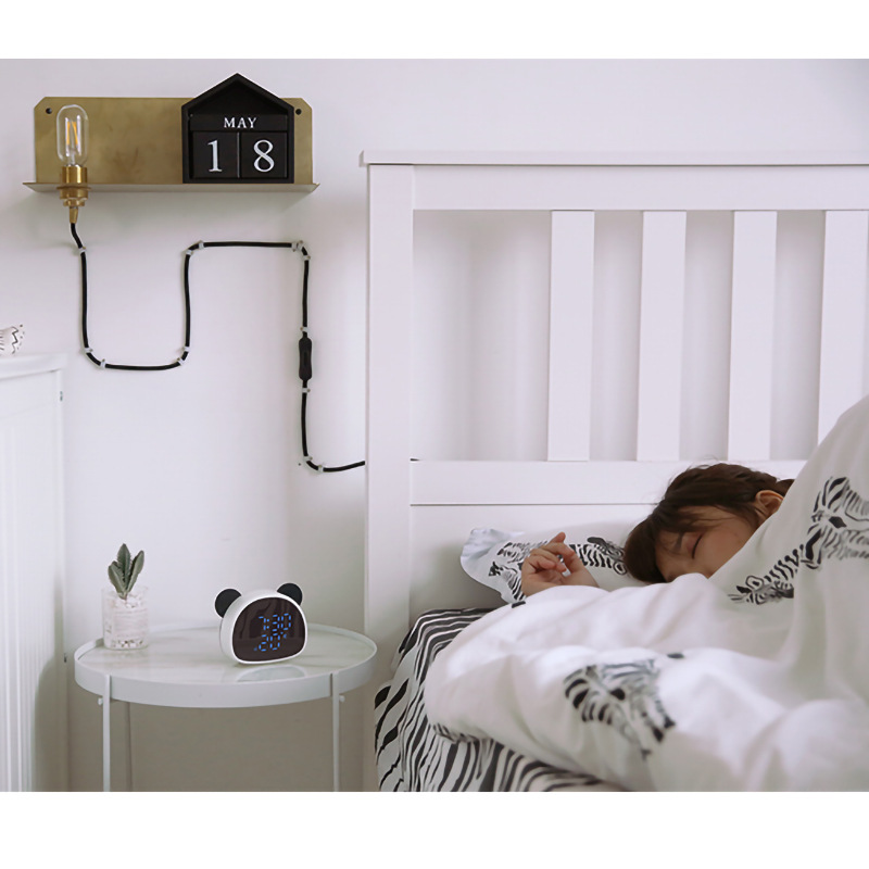 Panda despertador artefacto Niños Niñas niños escritorio inteligente fuerte despertador Internet celebridad reloj electrónico