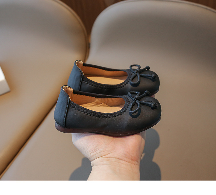 New Bow Small Leather with Shallow Mouth Soft Sole Girl's Princess Dance Spring and Autumn Children's Single Shoes_voghion.com