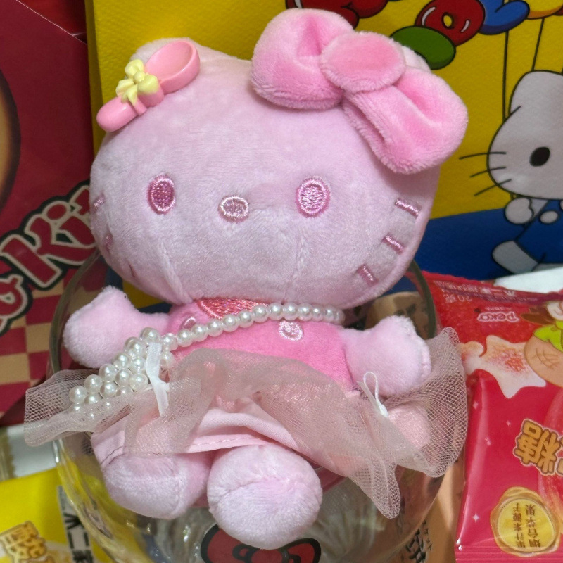黑色草帽kitty帽宝宝挂件爱心扣公仔玩偶可爱赫本风挂饰钥匙扣|undefined
