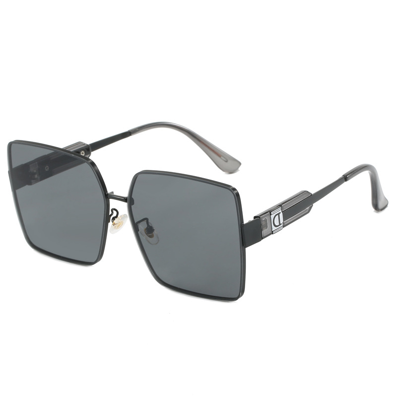 Neue D Home Große Rahmen Quadratische Sonnenbrille Mode Trend Sonnenbrille Damen Metall Ins Elegante Straßenfotografie Brille_voghion.com
